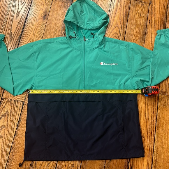 CHAMPION COLORBLOCKED GREEN AND BLUE PACKABLE STADIUM JACKET SIZE XL - Picture 4 of 9